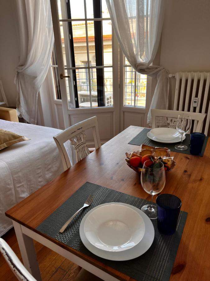 Abbrescia 50 Apartment Bari Bagian luar foto