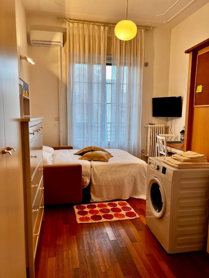Abbrescia 50 Apartment Bari Bagian luar foto